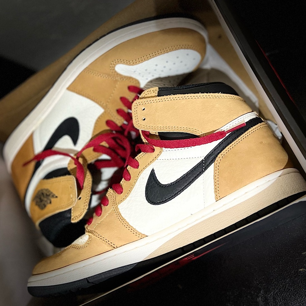 Jordan retro 1’s Rookie of the Year size 10 OG box